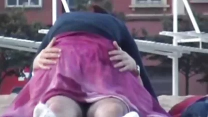 جیمز نشسته در بالا عکس سوپر و سکسی و آن را مانند دیوانه