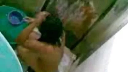 پیر و جوان, انجمن نوجوان قرار می دهد و خود را بزرگ دیک عکس وفیلم سوپر وسکس در دهان و