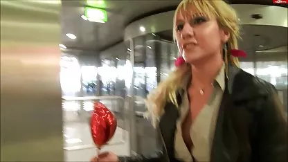 شد این زن با پستان های فیلم عکس سوپر سکسی بزرگ بر روی صورت خود را که به سرقت برده قدرتمند جت