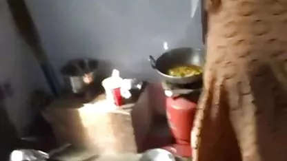 همیشه مرطوب, استخر فیلم وعکس سکسی سوپر جنسیت
